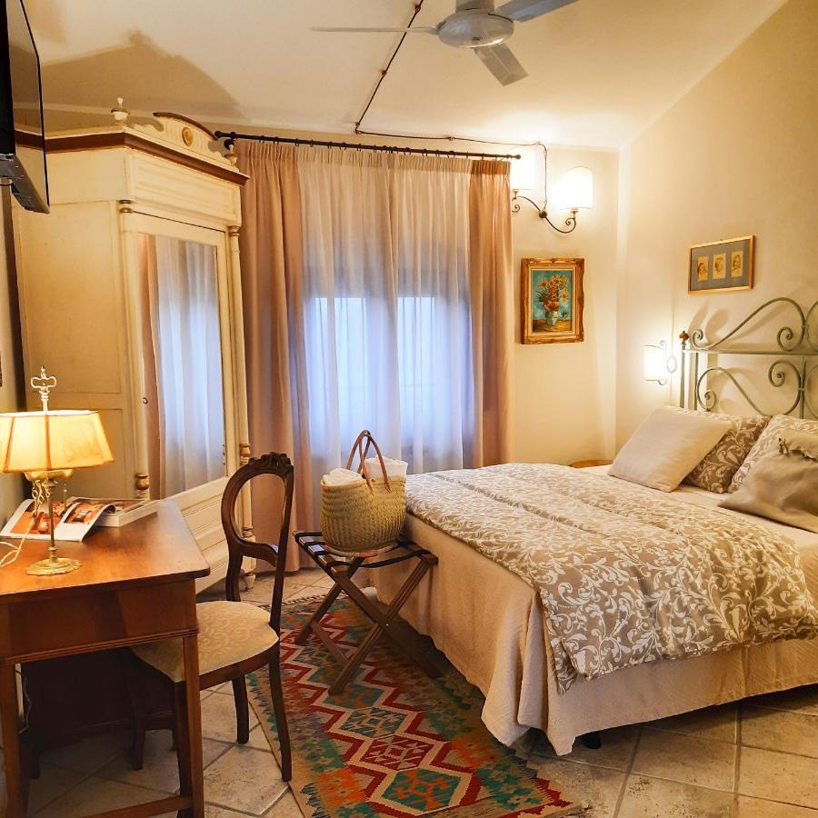 Boutique Hotel Fox'S Inn San Giustino Valdarno Экстерьер фото