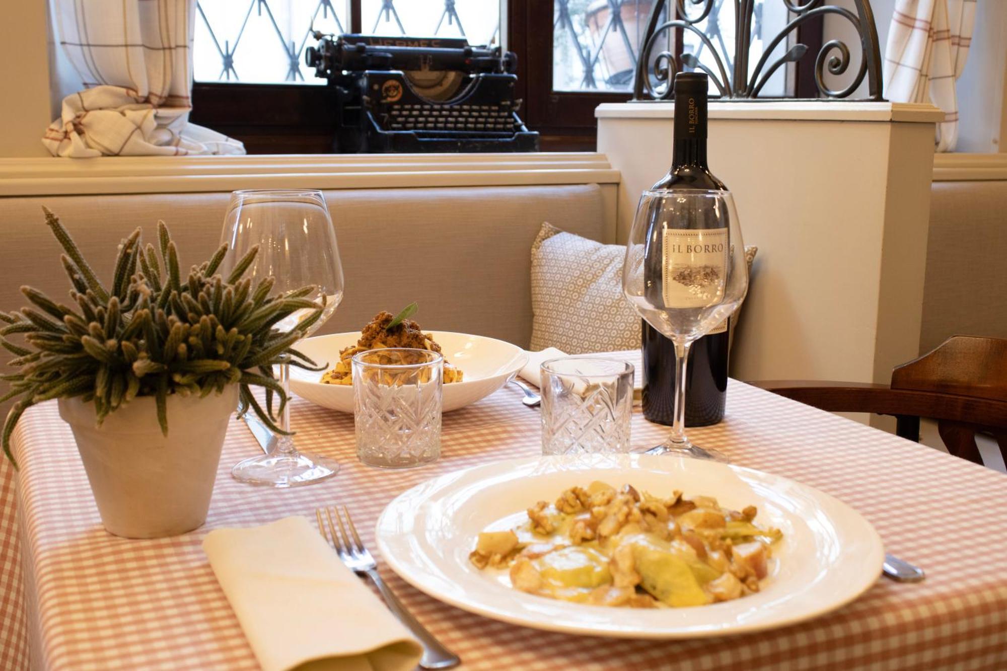 Boutique Hotel Fox'S Inn San Giustino Valdarno Экстерьер фото